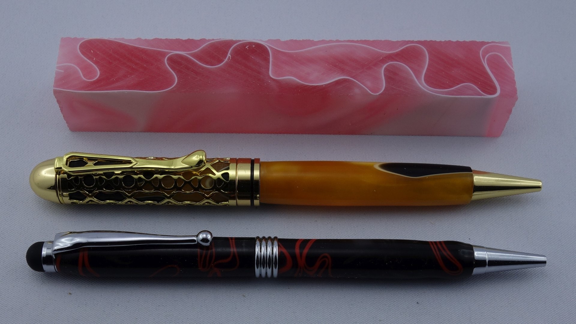 Pen-Blank Acryl rosa weiss 13x2x2cm Kugelschreiber Rohling 1m=34,62€ 